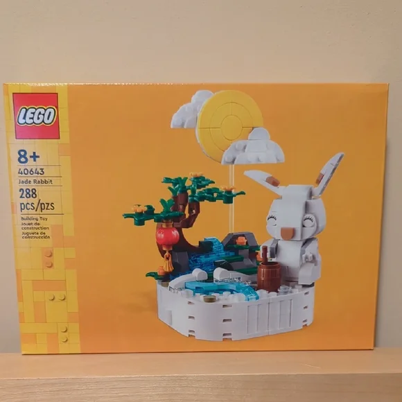 LEGO Jade Rabbit Set brand New - Picture 1 of 13